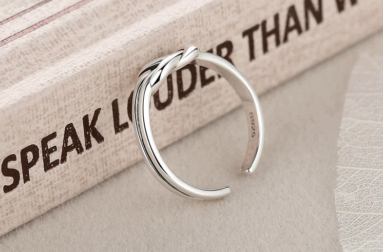 Elegant S925 Silver Knot Ring