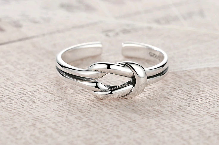 Elegant S925 Silver Knot Ring